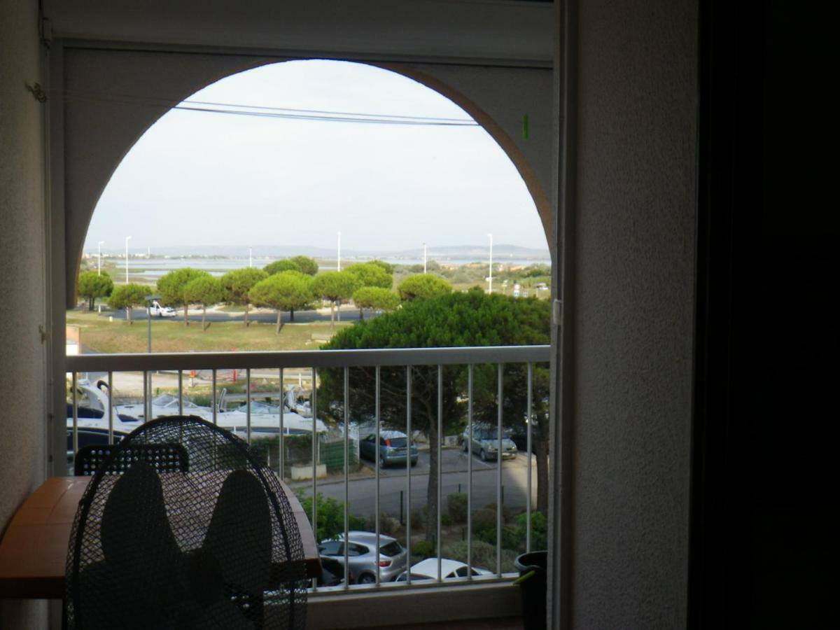 Jolis Studios Vue Sur Mer Port, Etangs Et Canaux Residence Rivercity Карнон-Плаж Экстерьер фото