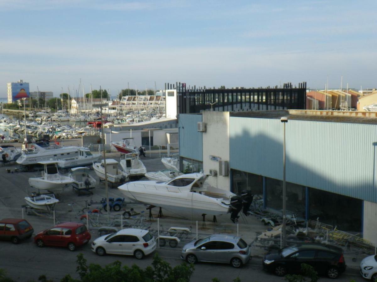 Jolis Studios Vue Sur Mer Port, Etangs Et Canaux Residence Rivercity Карнон-Плаж Экстерьер фото